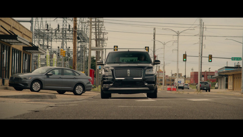 Lincoln Navigator Black Car Driven by Sylvester Stallone as Dwight ‘The General' Manfredi in Tulsa King S01E03 Capri ( (5)