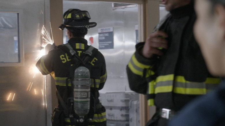MSA Safety G1 SCBA in Station 19 S06E05 Pick up the Pieces (4)