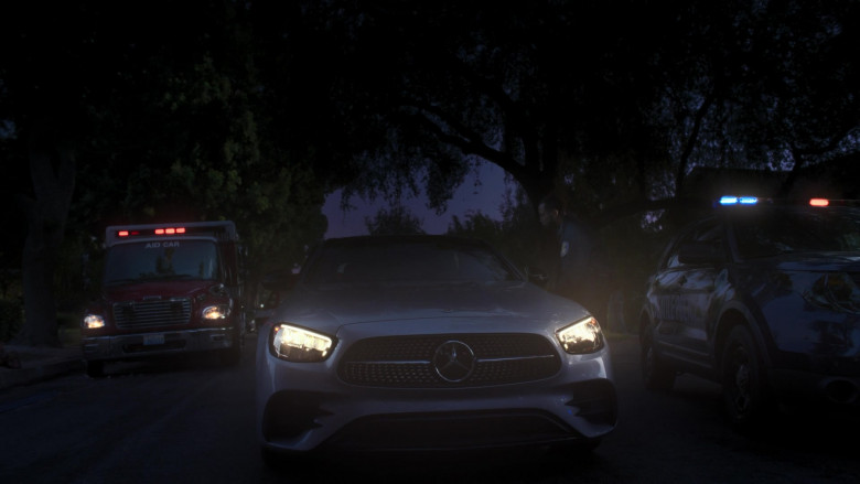 Mercedes-Benz Car in Grey's Anatomy S19E06 Thunderstruck (1)