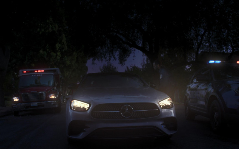 Mercedes-Benz Car in Grey's Anatomy S19E06 Thunderstruck (1)