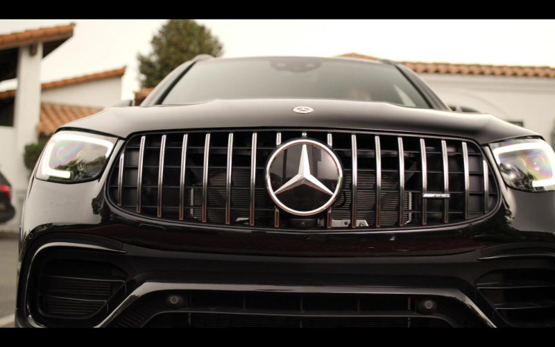 Mercedes-Benz GLC-Class Car in Dead to Me S03E08 We’ll Find a Way (3)