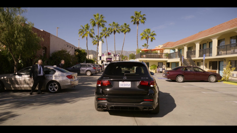 Mercedes-Benz GLC63 AMG Car of Christina Applegate as Jen Harding in Dead to Me S03E09 We're Almost Out of Time (1)
