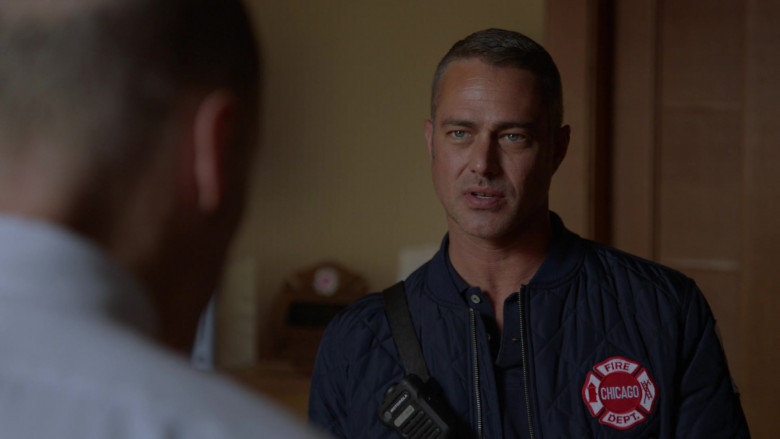 Motorola Radios in Chicago Fire S11E06 All-Out Mystery (3)