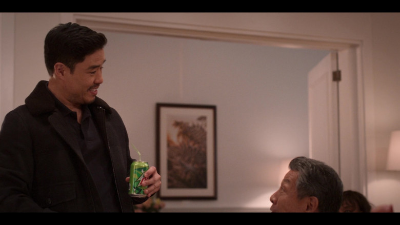 Mountain Dew Soda in Blockbuster S01E06 Parental Control (1)