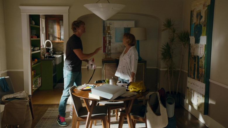 Nike Sneakers in NCIS Los Angeles S14E07 Survival of the Fittest (1)