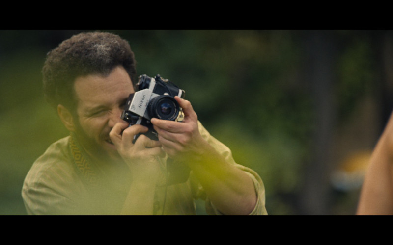 Nikon Camera in Welcome to Chippendales S01E03 Velveeta (2022)