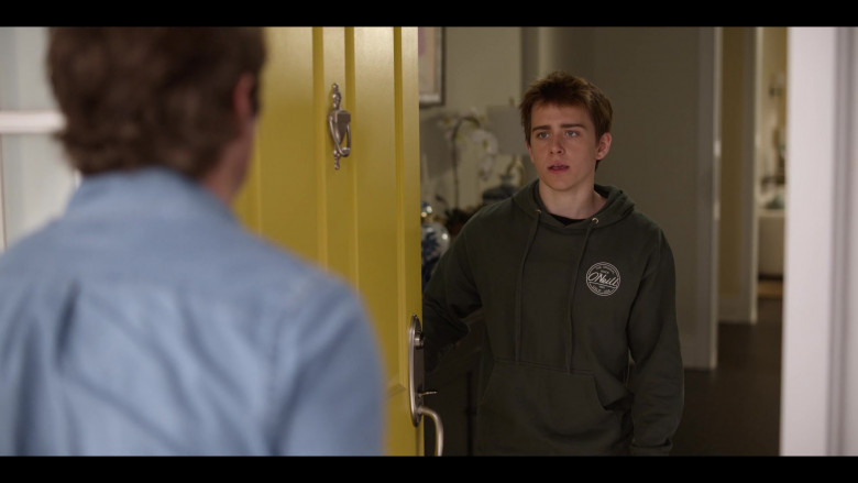 O’Neill Hoodie Worn by Sam McCarthy as Charlie Harding in Dead to Me S03E01 We’ve Been Here Before (1)