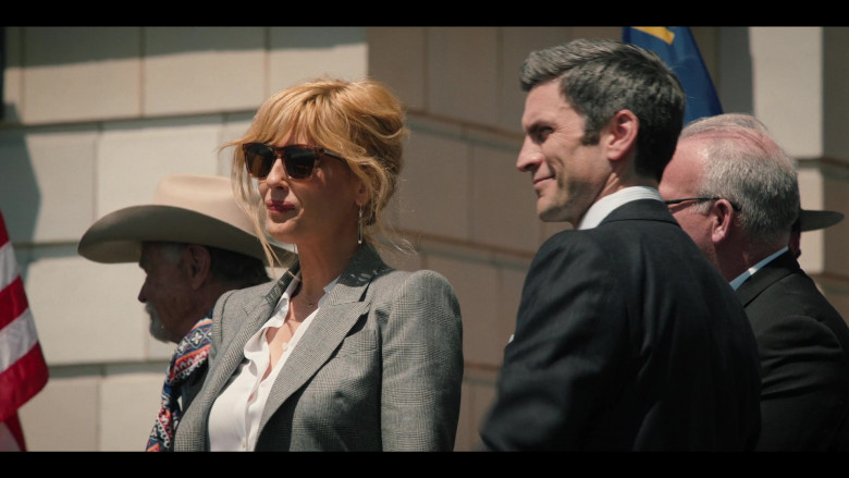 Oliver Peoples OV5449SU Sunglasses Worn by Kelly Reilly as Bethany ‘Beth' Dutton in Yellowstone S05E01 One Hundred Year (