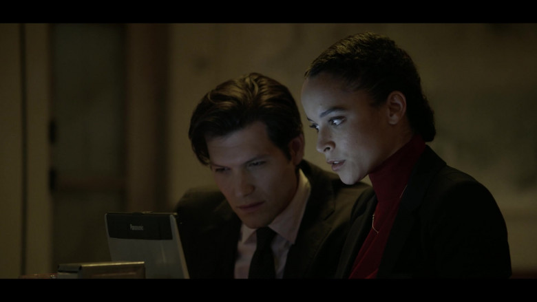 Panasonic Toughbook Laptop Used by Juliana Canfield as Janine Harris in The Calling S01E02 The Knowing (2)