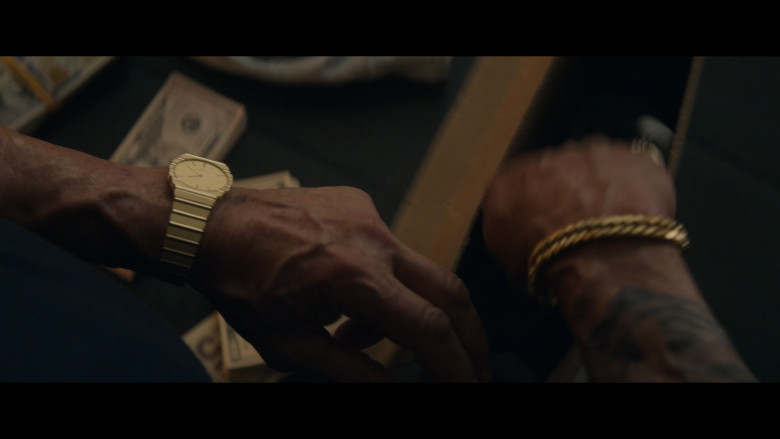 Piaget Polo Gold Watch of Sylvester Stallone as Dwight ‘The General' Manfredi in Tulsa King S01E01 Go West, Old Man (2022)