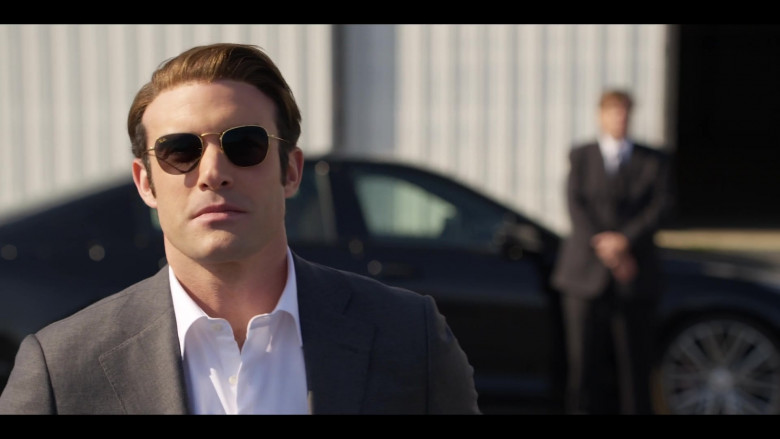 Ray-Ban Men’s Sunglasses in Monarch S01E10 Mergers and Propositions (2022)