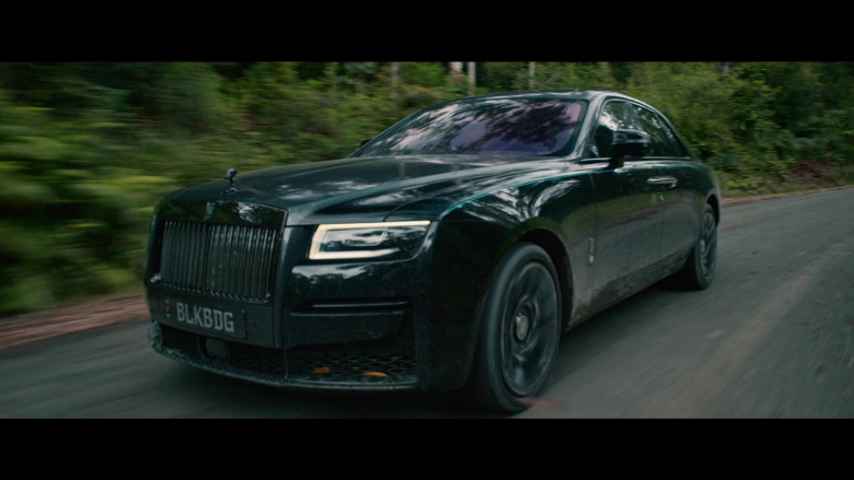 Rolls-Royce Ghost Black Car Driven by Russell Crowe as Jake Foley in Poker Face Movie 2022 (3)