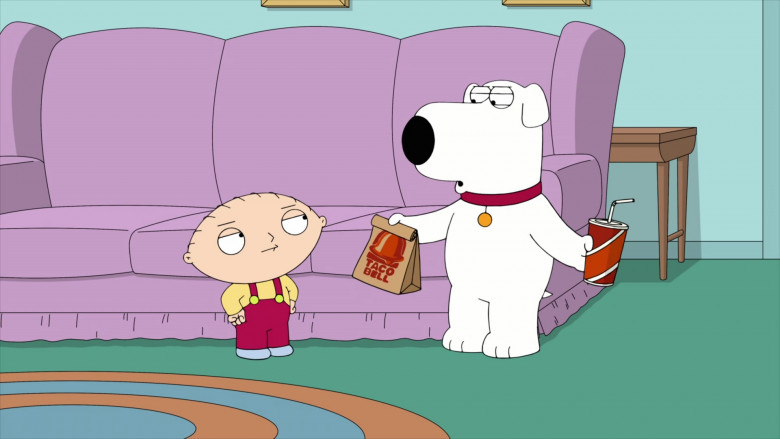 Taco Bell Fast Food in Family Guy S21E08 Get Stewie (2)