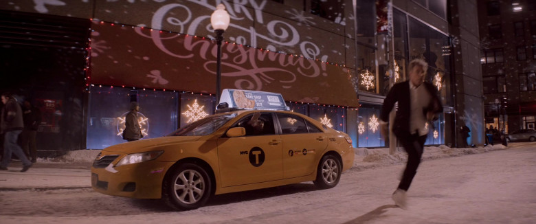 Tate's Bake Shop Taxi Ad in Spirited (1)