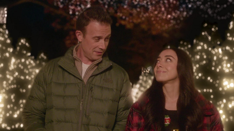 The North Face Green Jacket Worn by Freddie Prinze Jr. in Christmas with You (9)