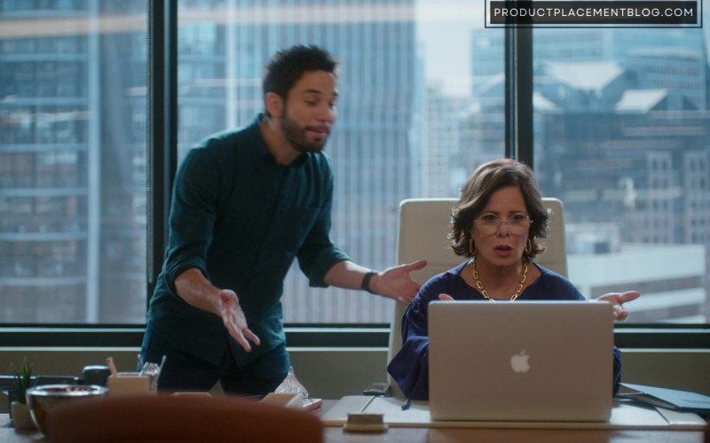 Apple MacBook Laptops in So Help Me Todd S01E09 Swipe Wright (8)