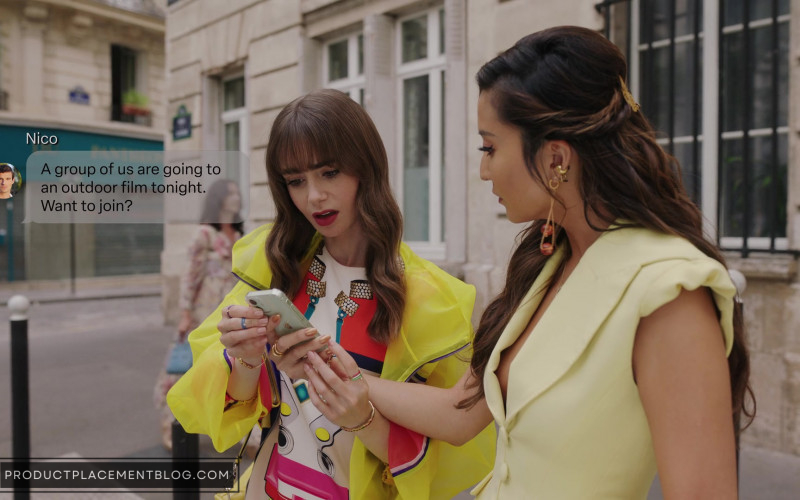 Apple iPhone Smartphone Used by Ashley Park as Mindy Chen in Emily in Paris S03E07 How to Lose a Designer in 10 Days (1)