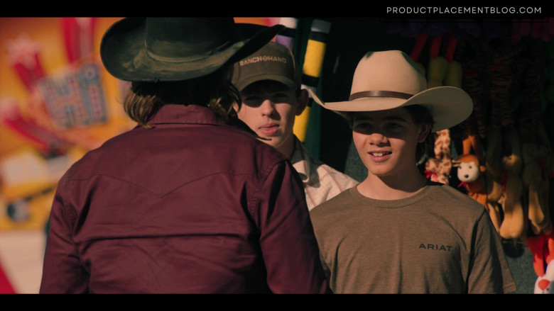 Ariat T-Shirt in Yellowstone S05E07 The Dream Is Not Me (2)