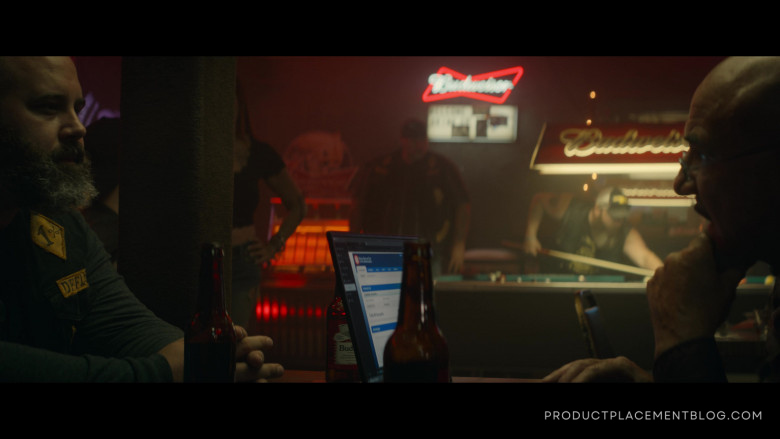 Budweiser Beer Sign in Tulsa King S01E06 Stable (2022)