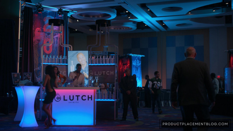 Clutch Vodka in The Game S02E01 Once Upon a Time on Draft Day (6)