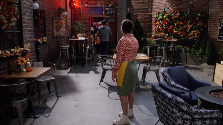 Converse All-Star Hi White Sneakers Worn by Mayim Bialik in Call Me Kat S03E08 Call Me Fancy Puffenstuff (2022)
