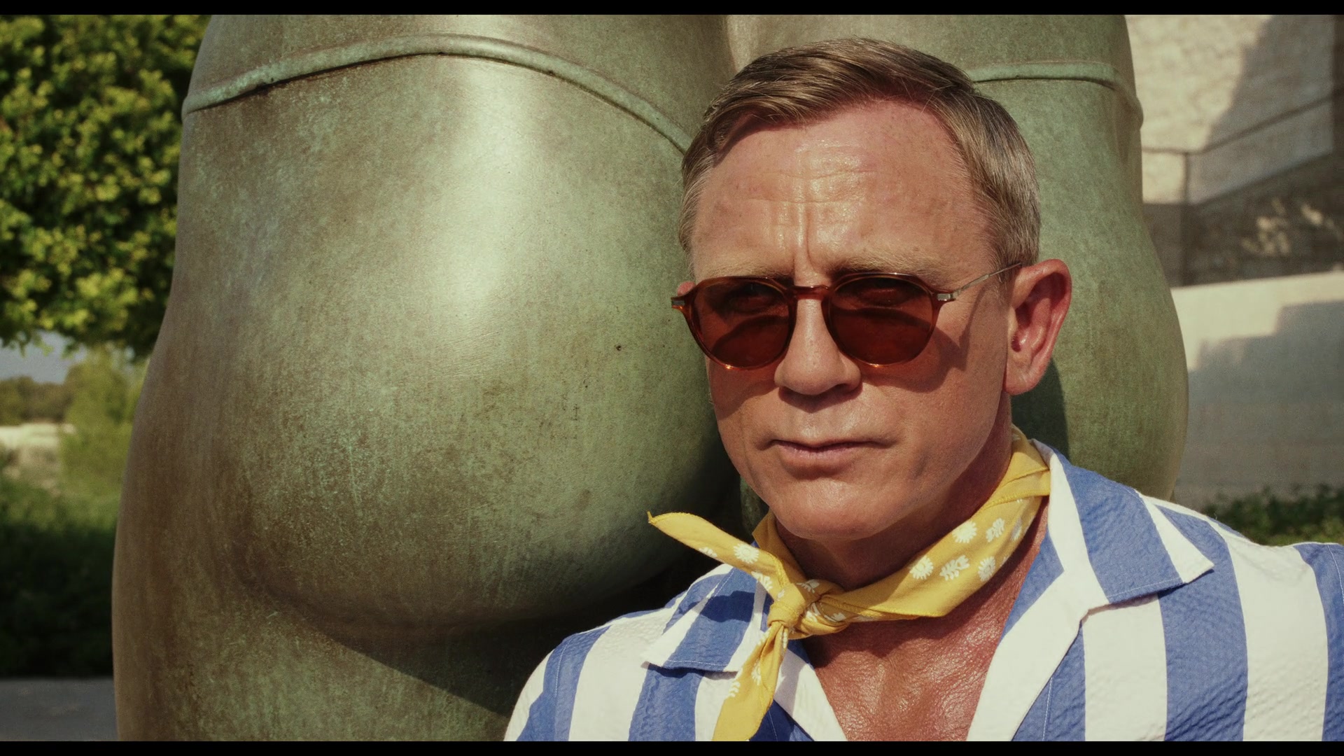 Cutler And Gross 1302 Sunglasses Of Daniel Craig As Benoit Blanc In ...