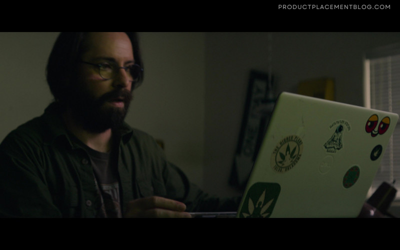 Dell Laptop Computer Used by Martin Starr as Lawrence ‘Bodhi' Geigerman in Tulsa King S01E07 Warr Acres (2022)