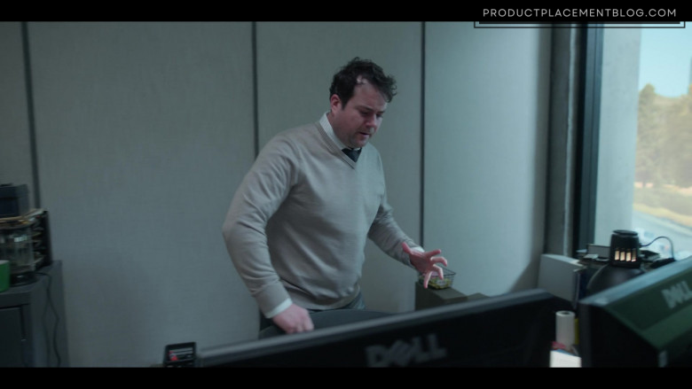 Dell Monitors in The Recruit S01E06 I.C.I.N.C. (3)