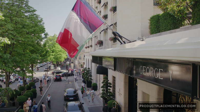 Four Seasons Hotel George V Luxury 5-Star Paris Hotel in Emily in Paris S03E03 Coo D'état (3)