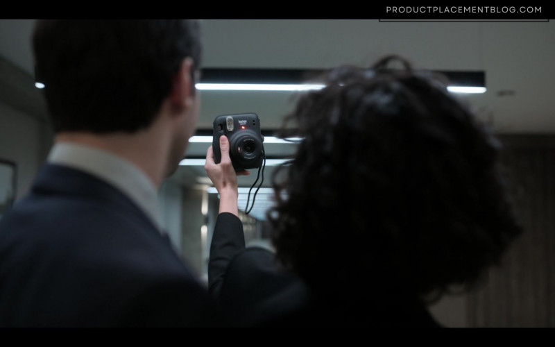 Fujifilm Instax Camera in The Recruit S01E06 I.C.I.N.C. (2022)