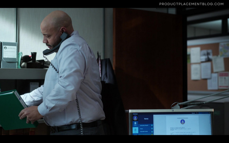HP Monitor in The Recruit S01E04 I.Y.D.I.A.A.C. (2022)