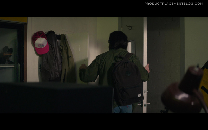 Herschel Backpack of Martin Starr as Lawrence ‘Bodhi’ Geigerman in Tulsa King S01E07 Warr Acres (2022)