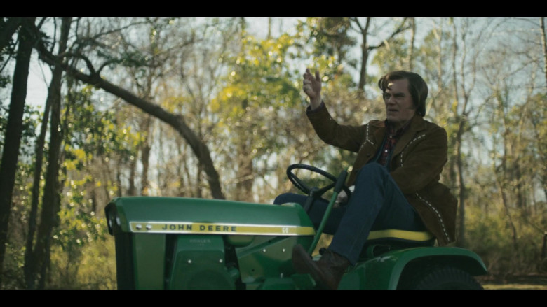 John Deere Riding Lawn Mower Used by Michael Shannon as George Jones in George & Tammy S01E04 The Grand Tour (2)