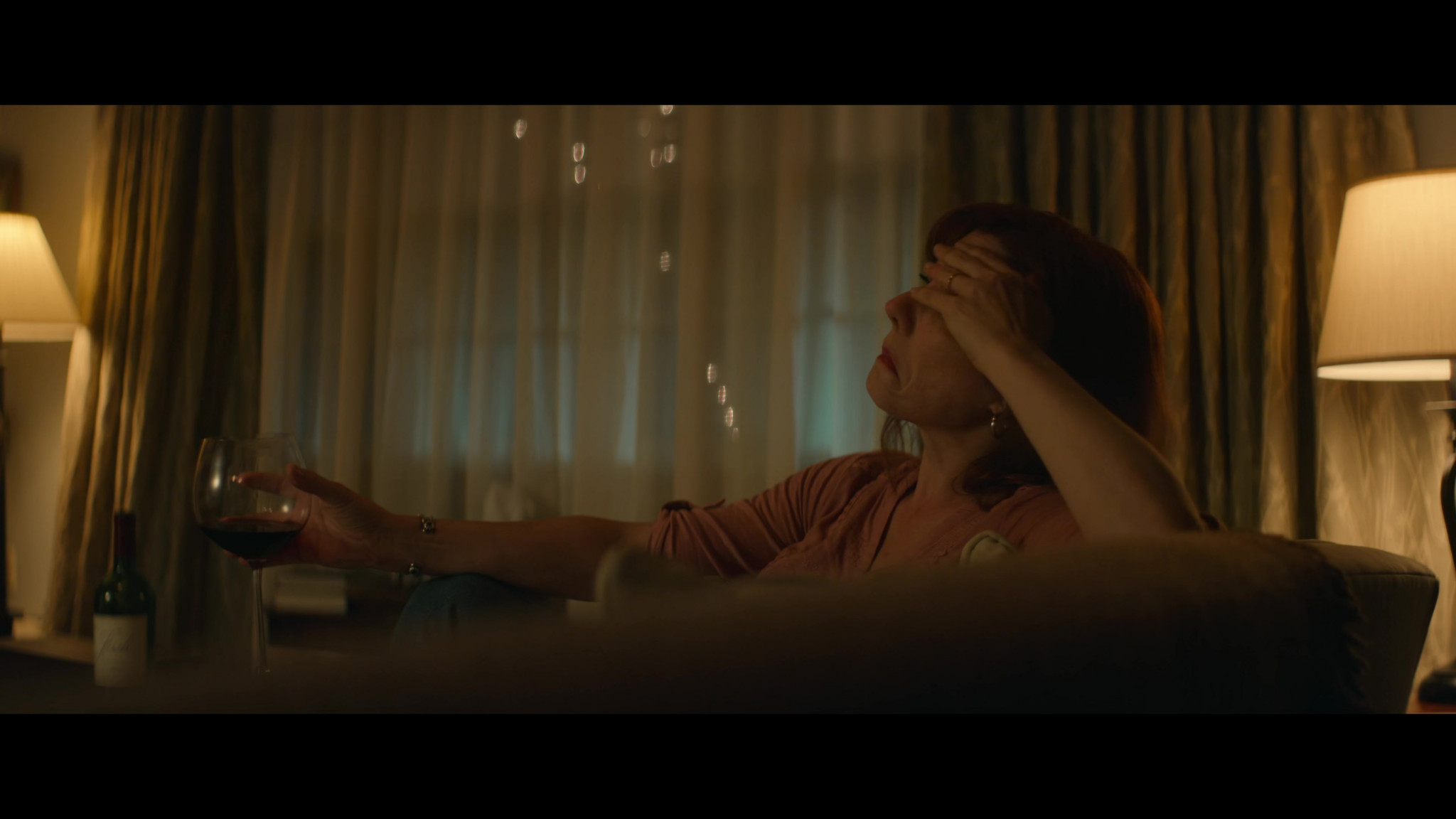 Josh Wine Bottle In Tulsa King S01E04 "Visitation Place" (2022)