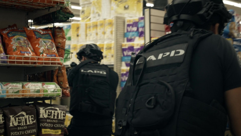 Kettle Brand Chips in S.W.A.T. S06E08 Guacaine (2)