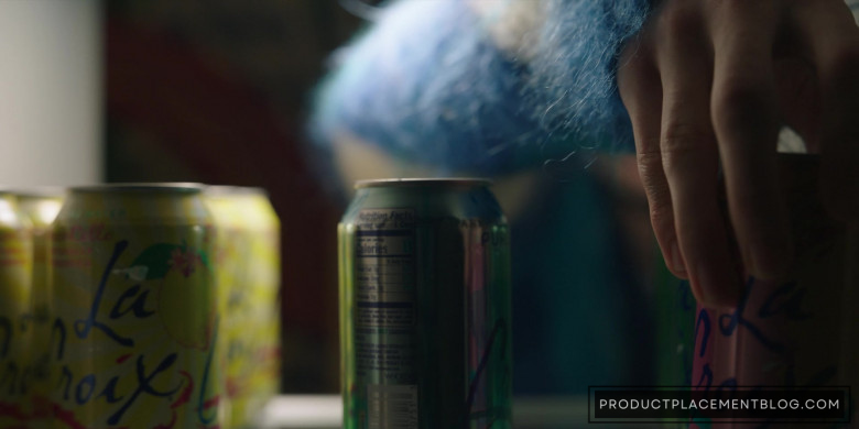 LaCroix Sparkling Water Cans in Gossip Girl S02E04 One Flew Over the Cuck's Nest (2022)