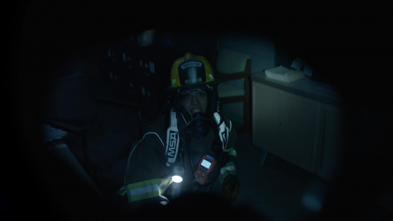 MSA Safety Self Contained Breathing Apparatus (SCBA) in Fire Country S01E07 Happy to Help (6)
