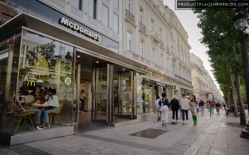 McDonald’s Fast Food Restaurant in Emily in Paris S03E01 I Have Two Lovers (1)