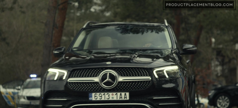 Mercedes-Benz Car in Tom Clancy's Jack Ryan S03E05 Druz'ya i Vragi (2022)