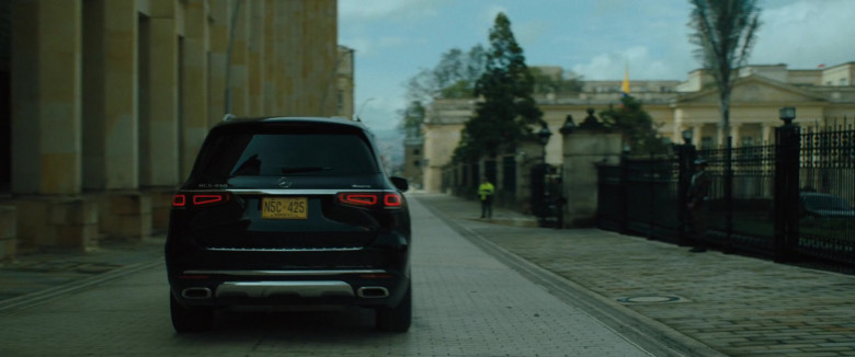 Mercedes-Benz GLS 450 Car in Echo 3 S01E07 Red Is Positive, Black Is a Negative (3)