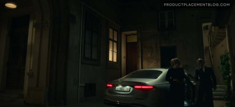 Mercedes-Benz S-Class Car in Tom Clancy's Jack Ryan S03E07 Moscow Rules (4)