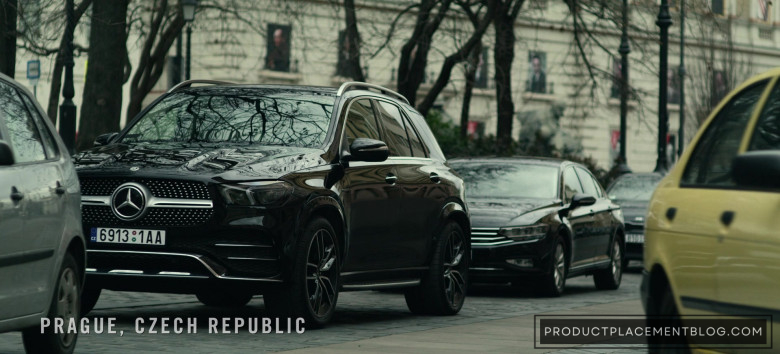 Mercedes-Benz SUVs in Tom Clancy's Jack Ryan S03E04 Our Death's Keeper (1)