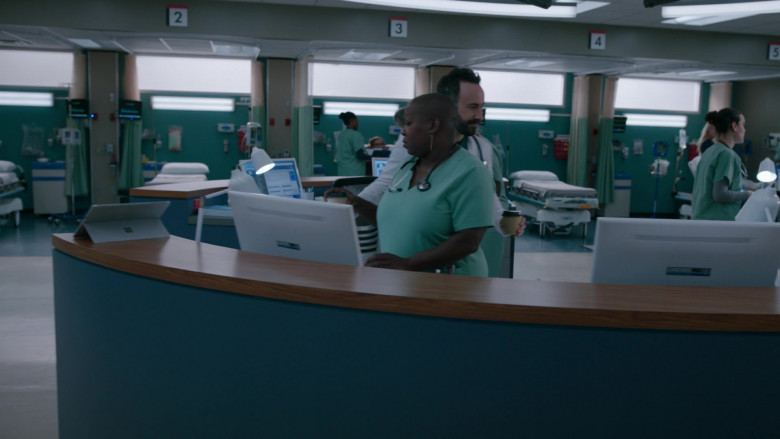 Microsoft Surface Tablets in The Resident S06E09 No Pressure No Diamonds (1)