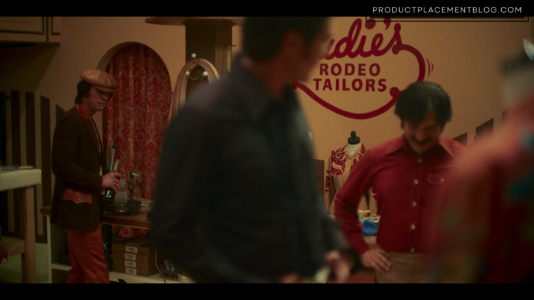 Nudie's Rodeo Tailors in George & Tammy S01E03 We're Gonna Hold On (1)