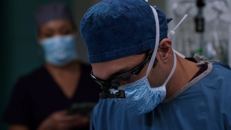 Oakley Safety Glasses in Chicago Med S08E09 This Could Be the Start of Something New (1)