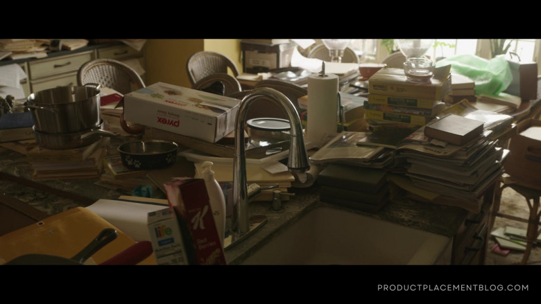 Pyrex, Kellogg’s Special K and Quaker Life Breakfast Cereals in The Best Man The Final Chapters S01E04 The Invisible Man