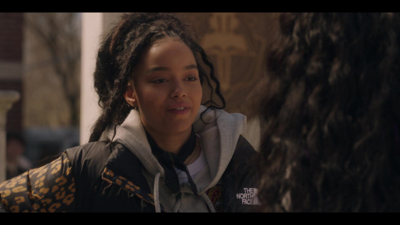 The North Face Down Jacket Worn by Whitney Peak as Zoya Lott in Gossip Girl S02E02 Guess Who’s Coming at Dinner (2)