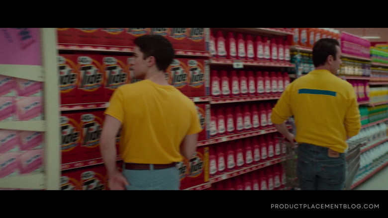 Tide Laundry Detergents in White Noise 2022 Movie (3)