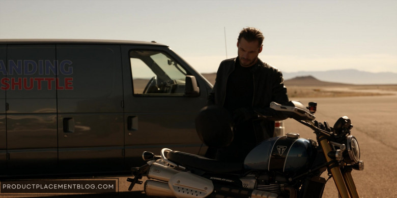 Triumph Scrambler 1200 XE Motorcycle in The Cleaning Lady S02E12 At Long Last (2)
