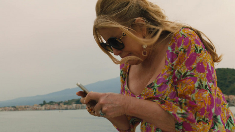 Versace Women’s Sunglasses of Jennifer Coolidge as Tanya McQuoid-Hunt in The White Lotus S02E07 Arrivederci (1)
